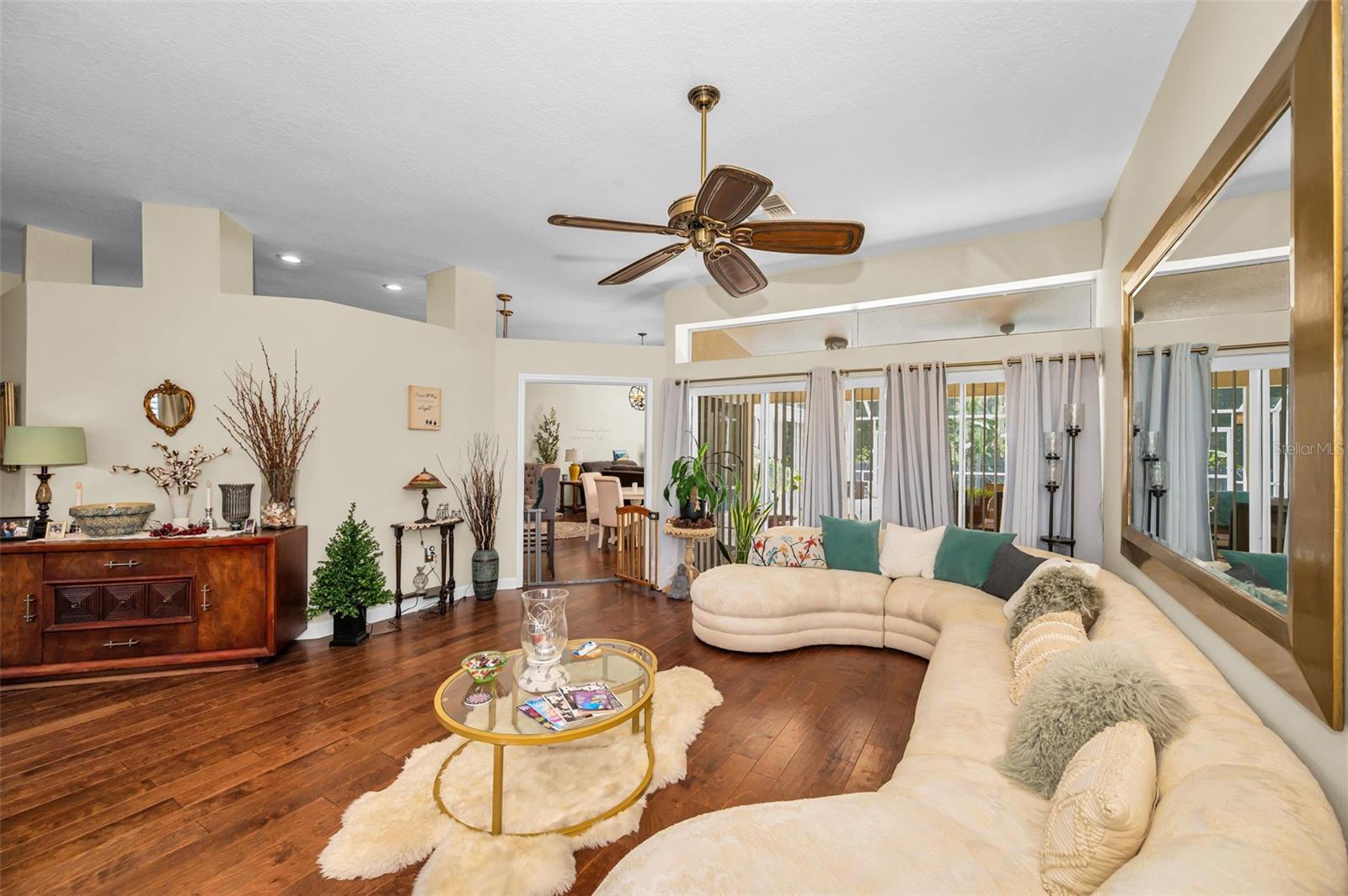 Image 8 of 70 For 1234 Arlinbrook Drive