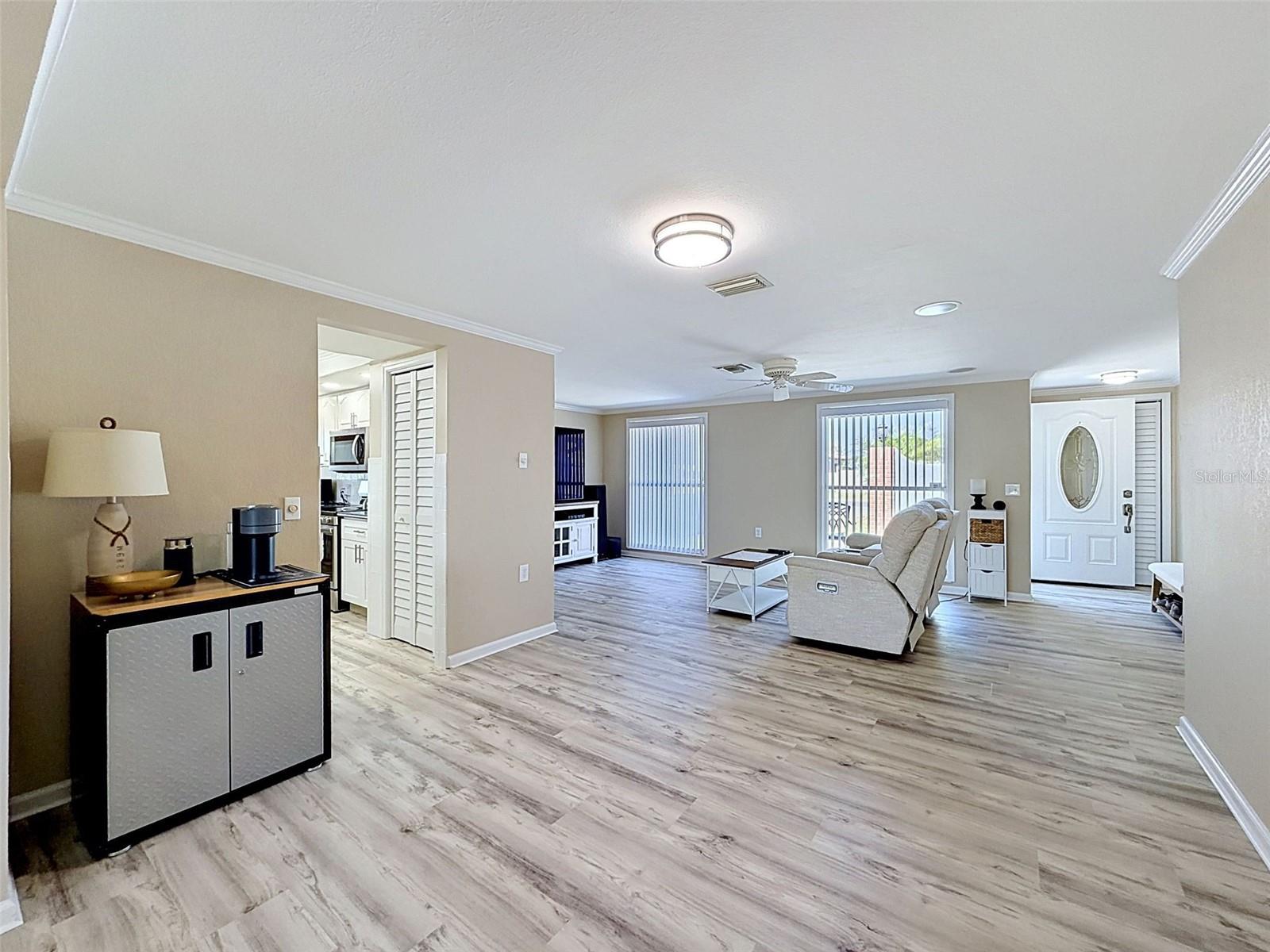 Image 15 of 91 For 13520 Allyn Drive