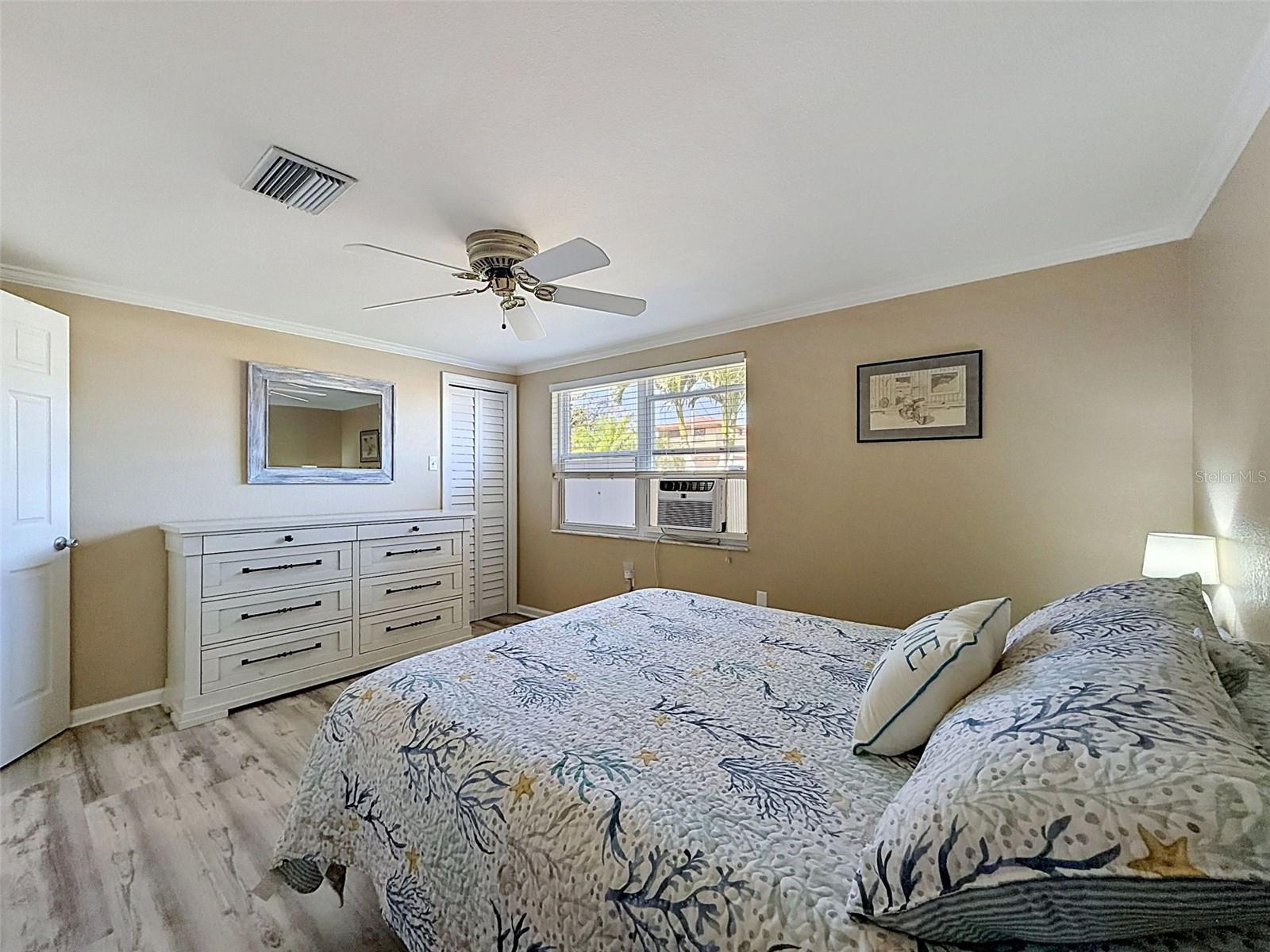 Image 42 of 91 For 13520 Allyn Drive