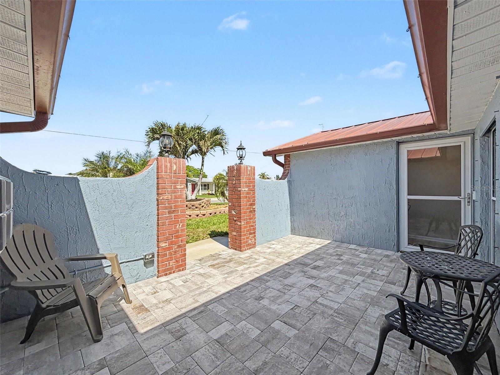 Image 5 of 91 For 13520 Allyn Drive