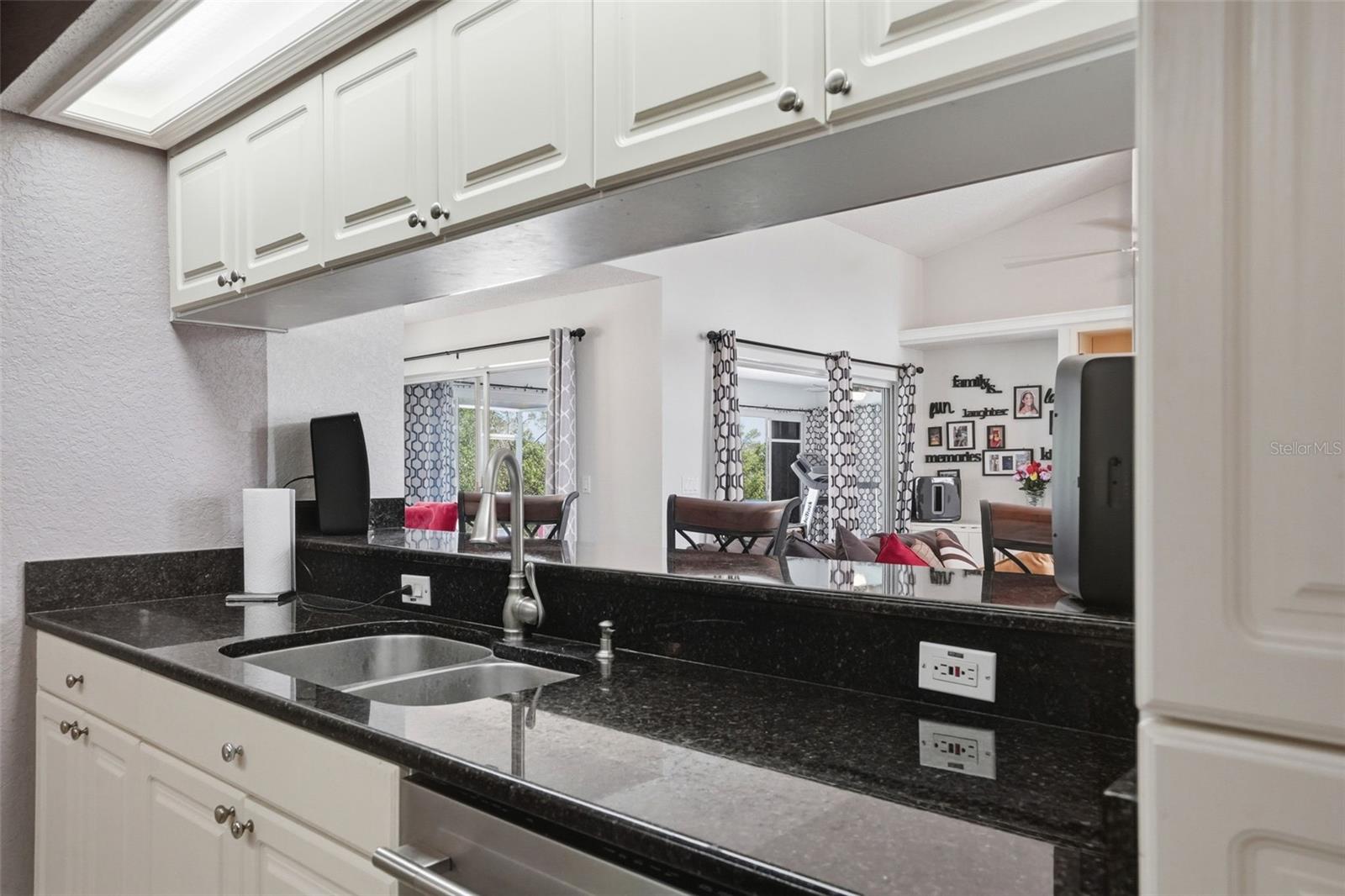 Image 17 of 76 For 6125 Nantucket Lane