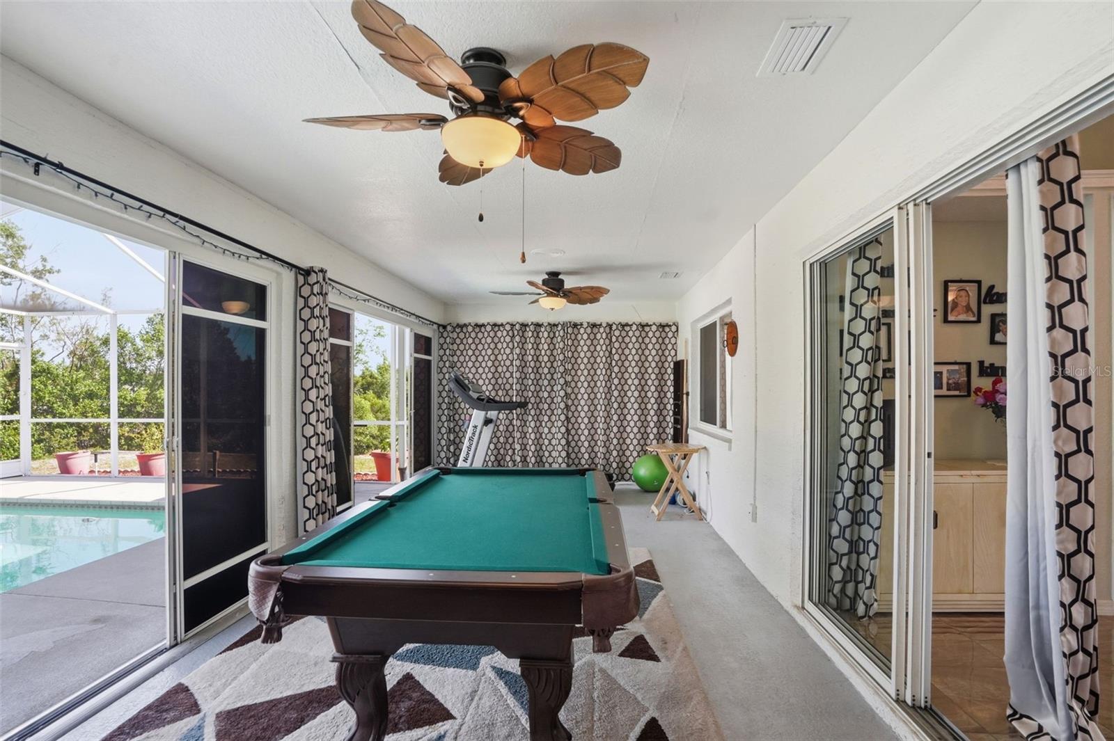 Image 26 of 76 For 6125 Nantucket Lane