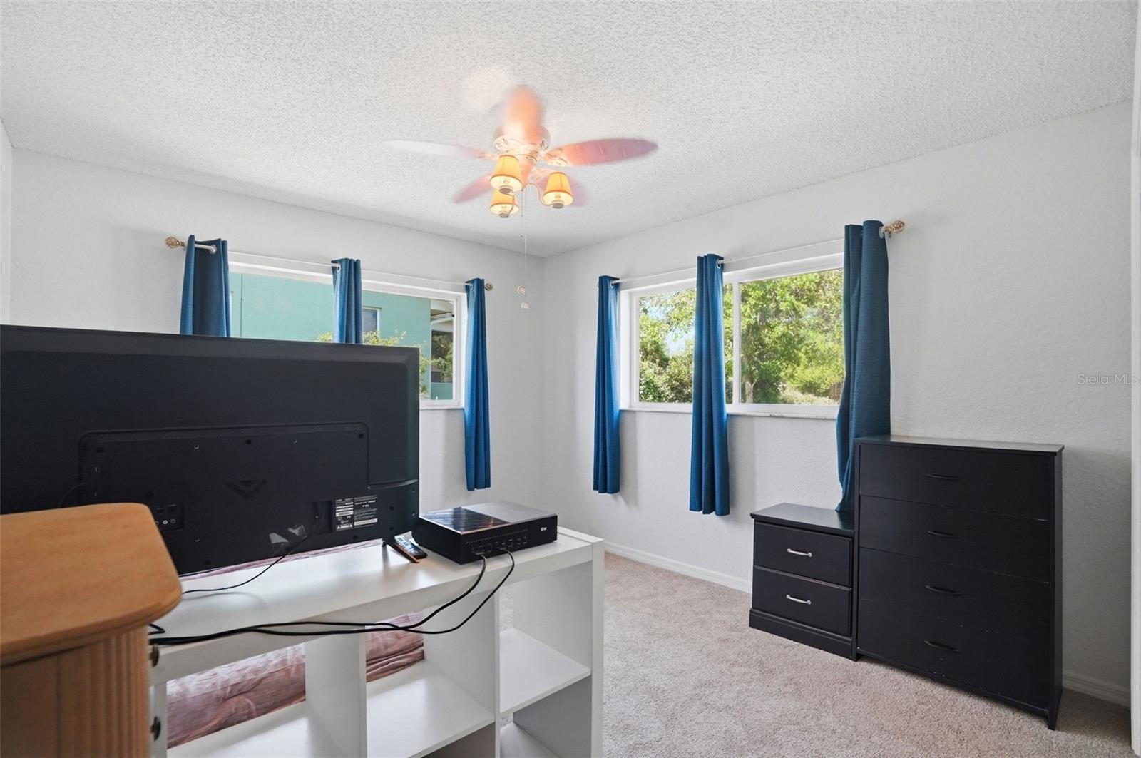 Image 32 of 76 For 6125 Nantucket Lane