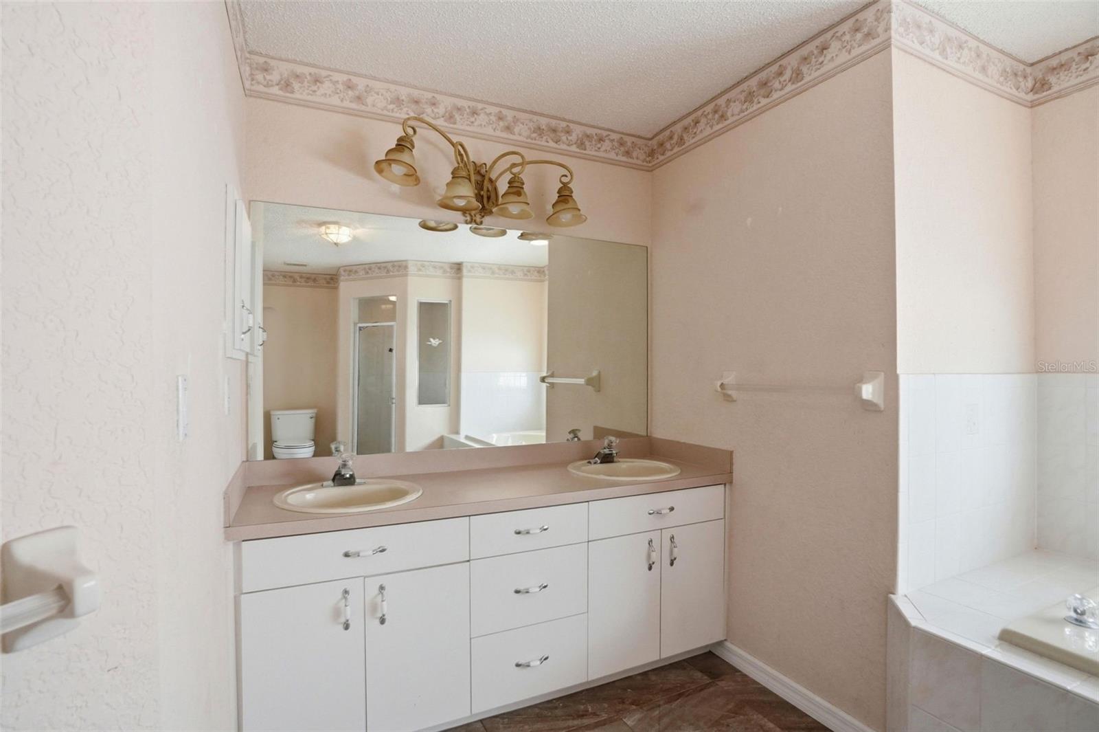 Image 45 of 76 For 6125 Nantucket Lane