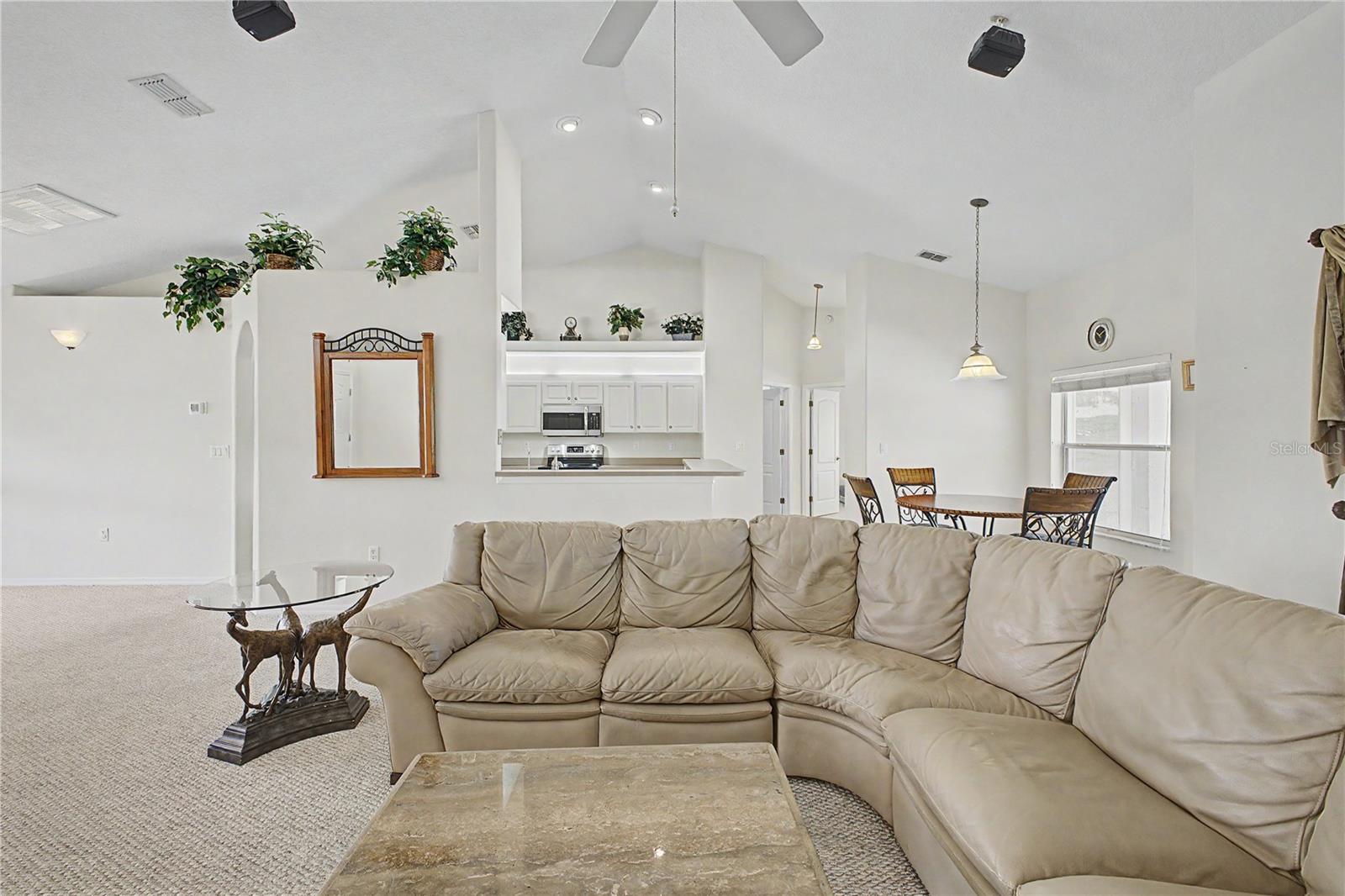 Image 14 of 43 For 10351 Locker Drive