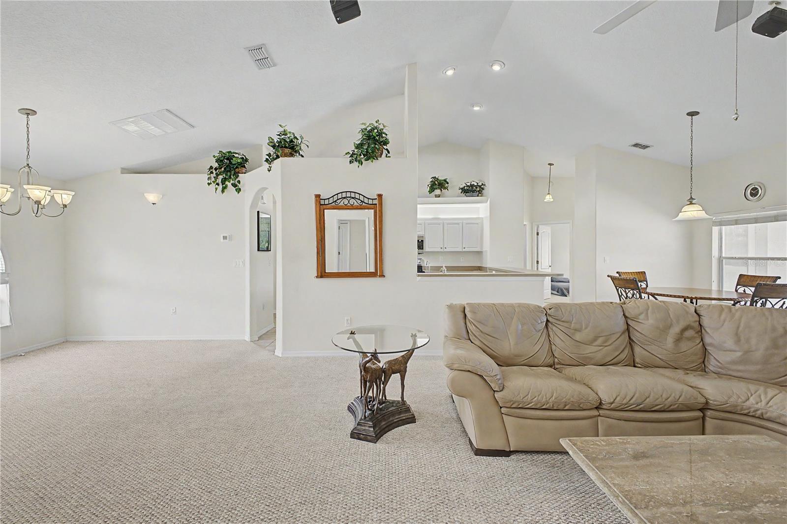 Image 15 of 43 For 10351 Locker Drive