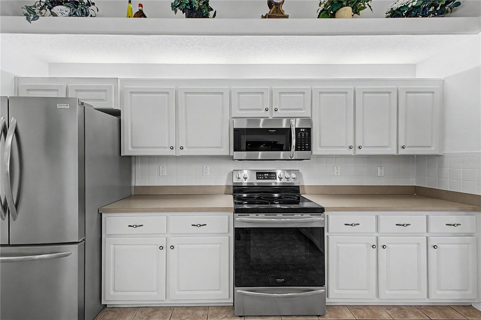 Image 19 of 43 For 10351 Locker Drive