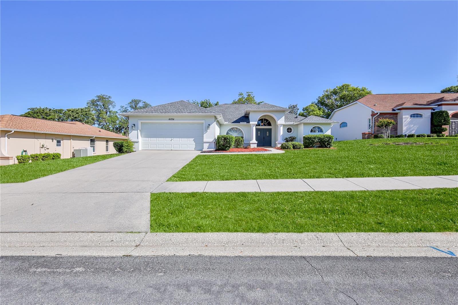 Image 4 of 43 For 10351 Locker Drive