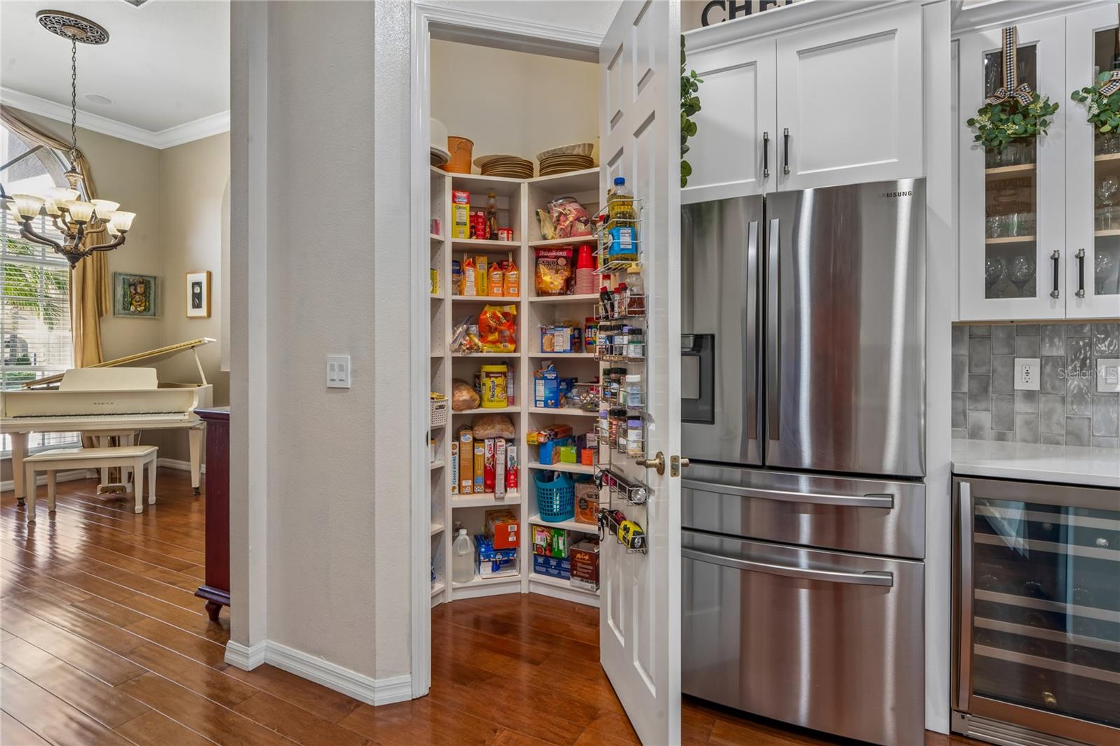 Image 19 of 100 For 5455 Championship Cup Lane