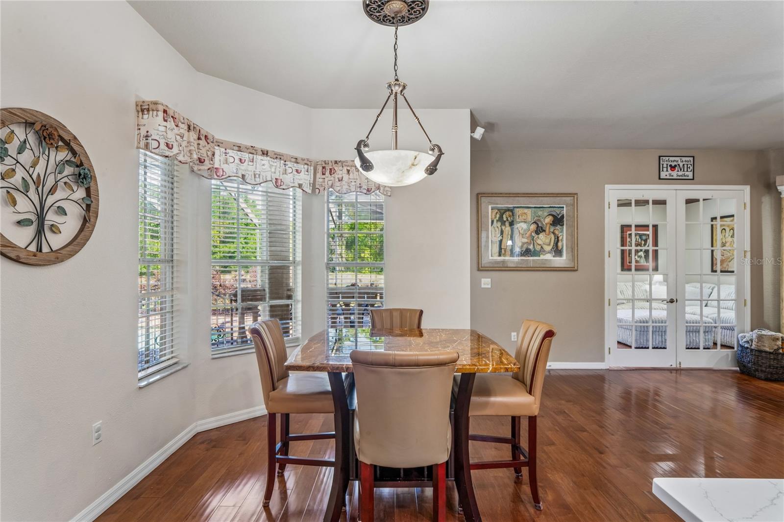 Image 21 of 100 For 5455 Championship Cup Lane