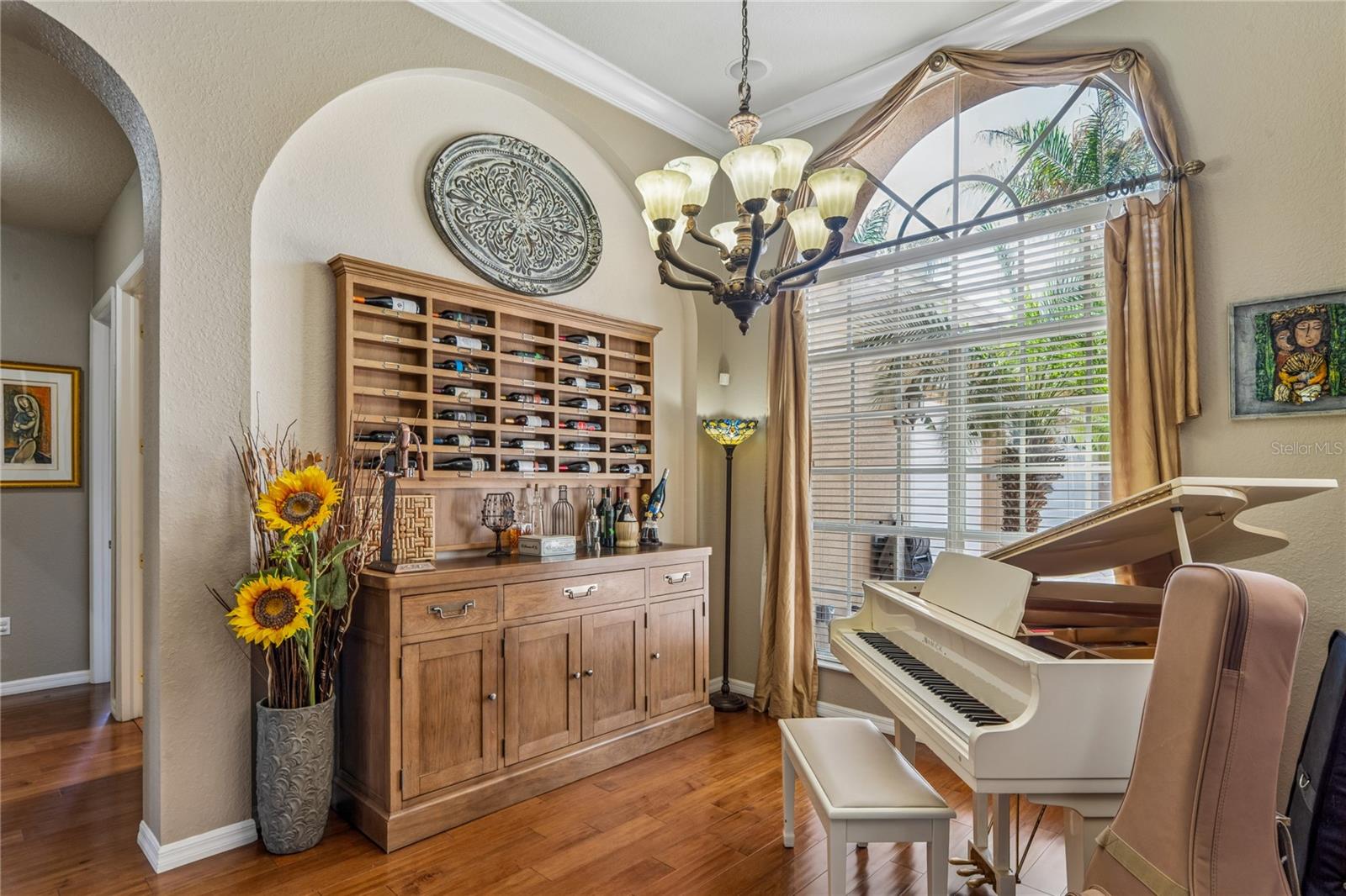 Image 24 of 100 For 5455 Championship Cup Lane