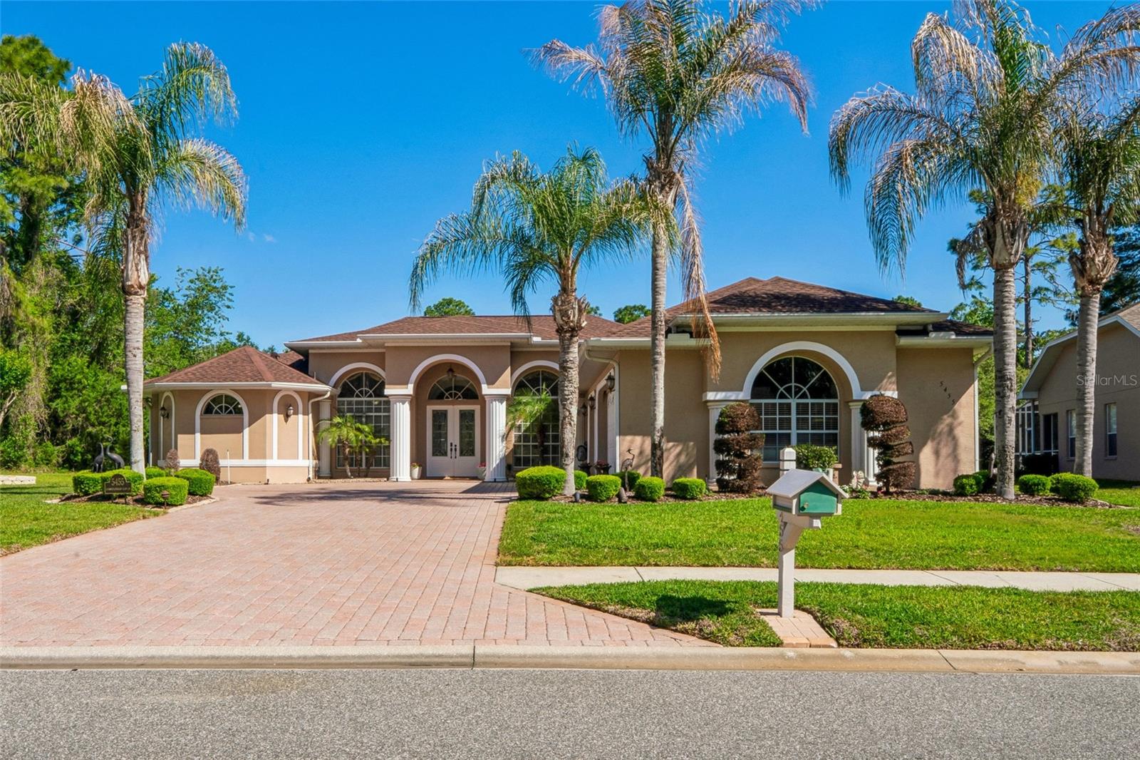 Image 3 of 100 For 5455 Championship Cup Lane