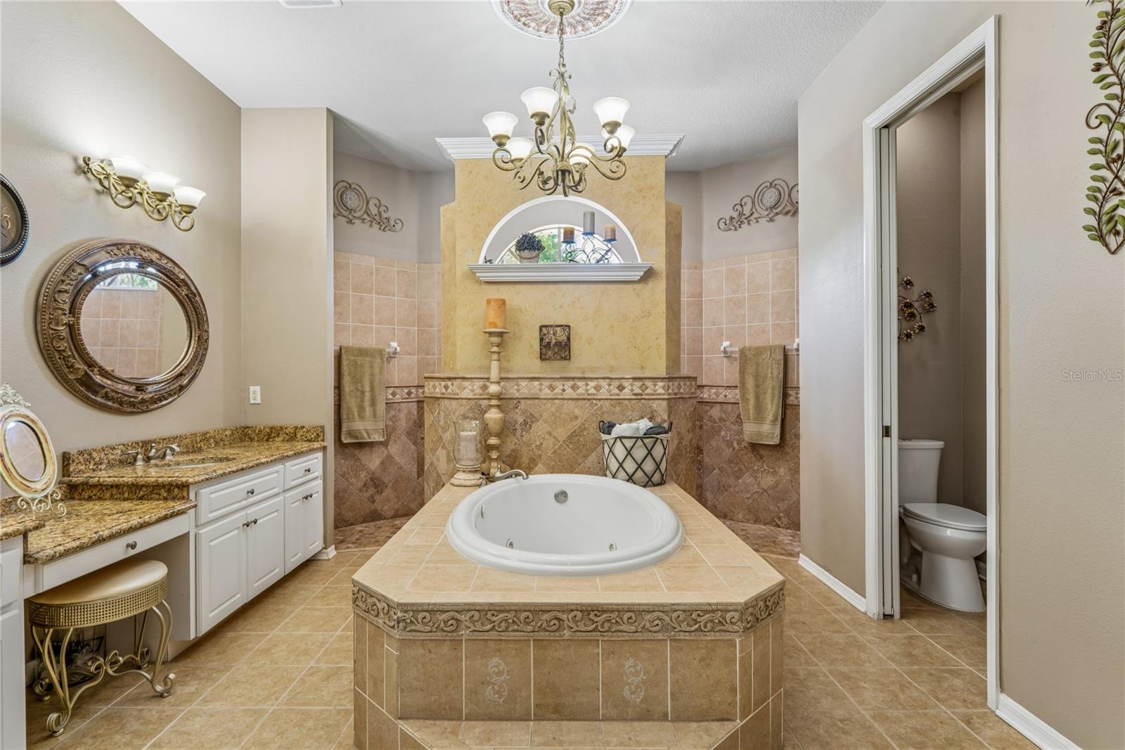 Image 35 of 100 For 5455 Championship Cup Lane