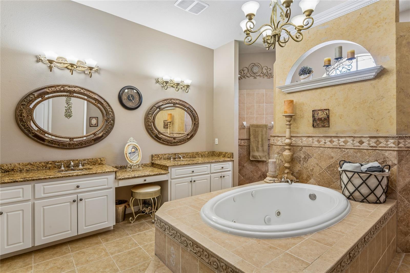 Image 36 of 100 For 5455 Championship Cup Lane