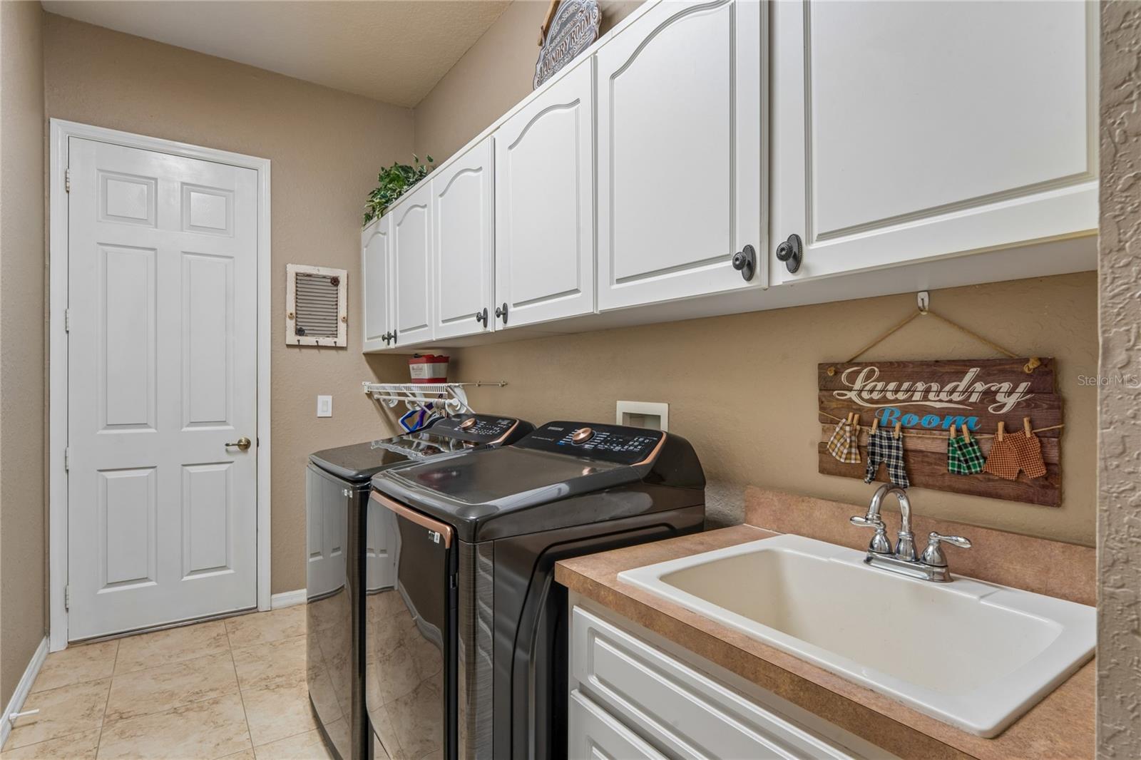 Image 64 of 100 For 5455 Championship Cup Lane