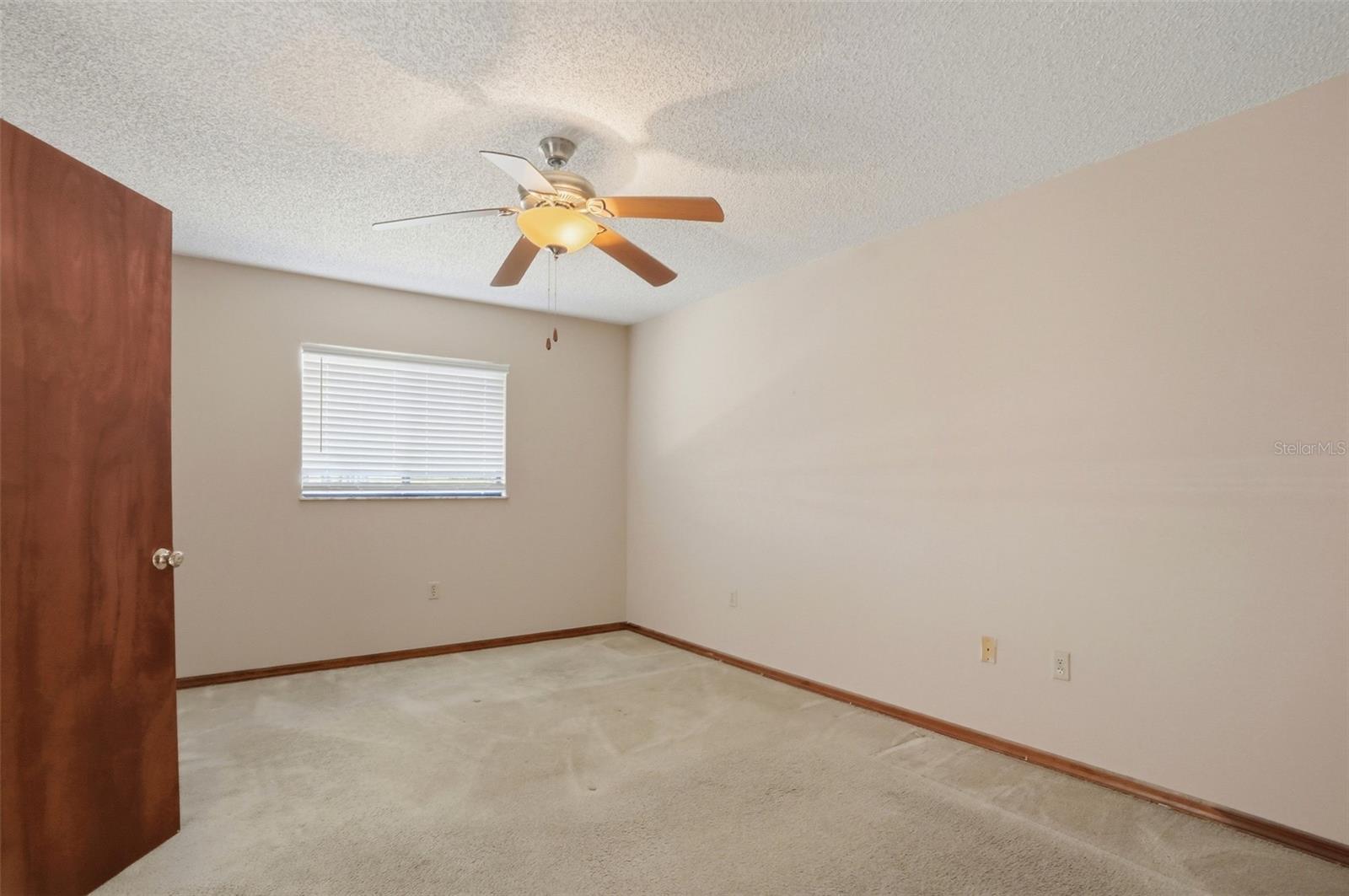 Image 21 of 40 For 7443 Wabash Trail