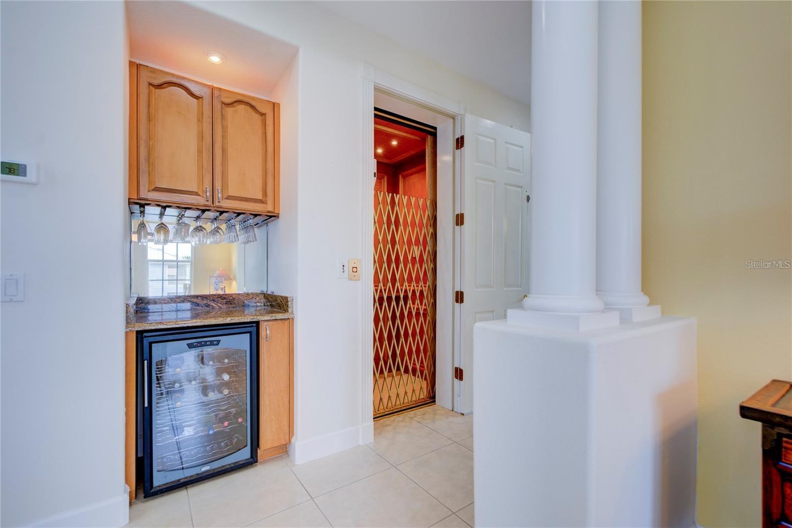 Image 21 of 81 For 7352 Gulf Way