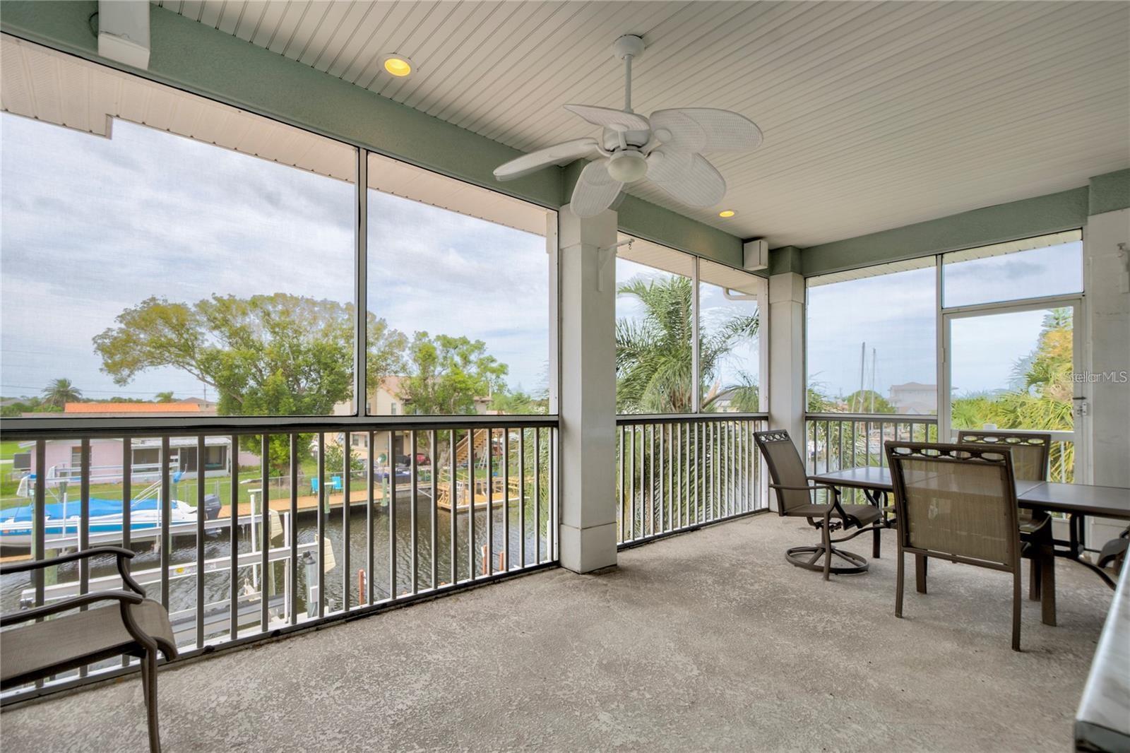 Image 30 of 81 For 7352 Gulf Way