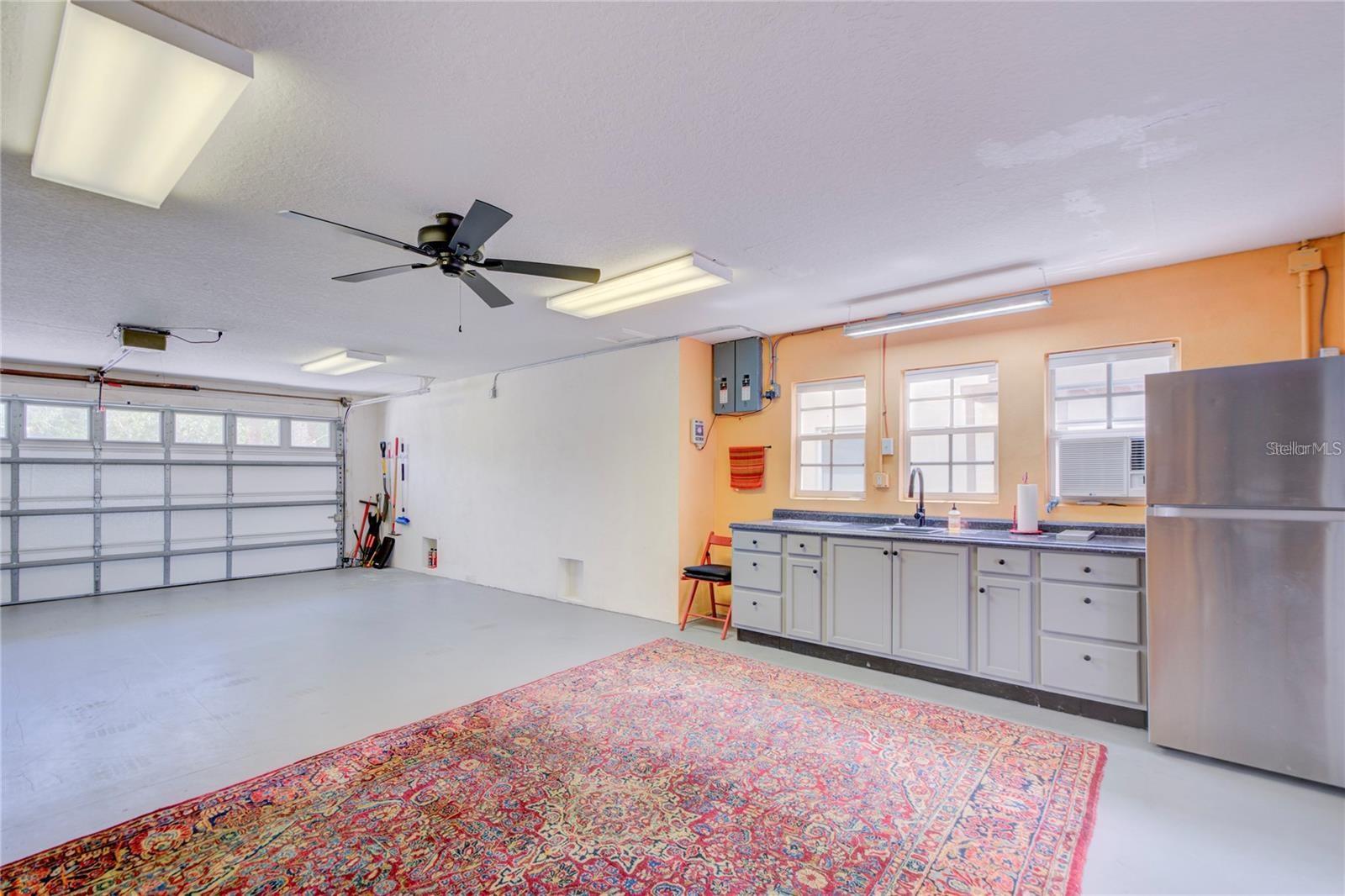 Image 50 of 81 For 7352 Gulf Way