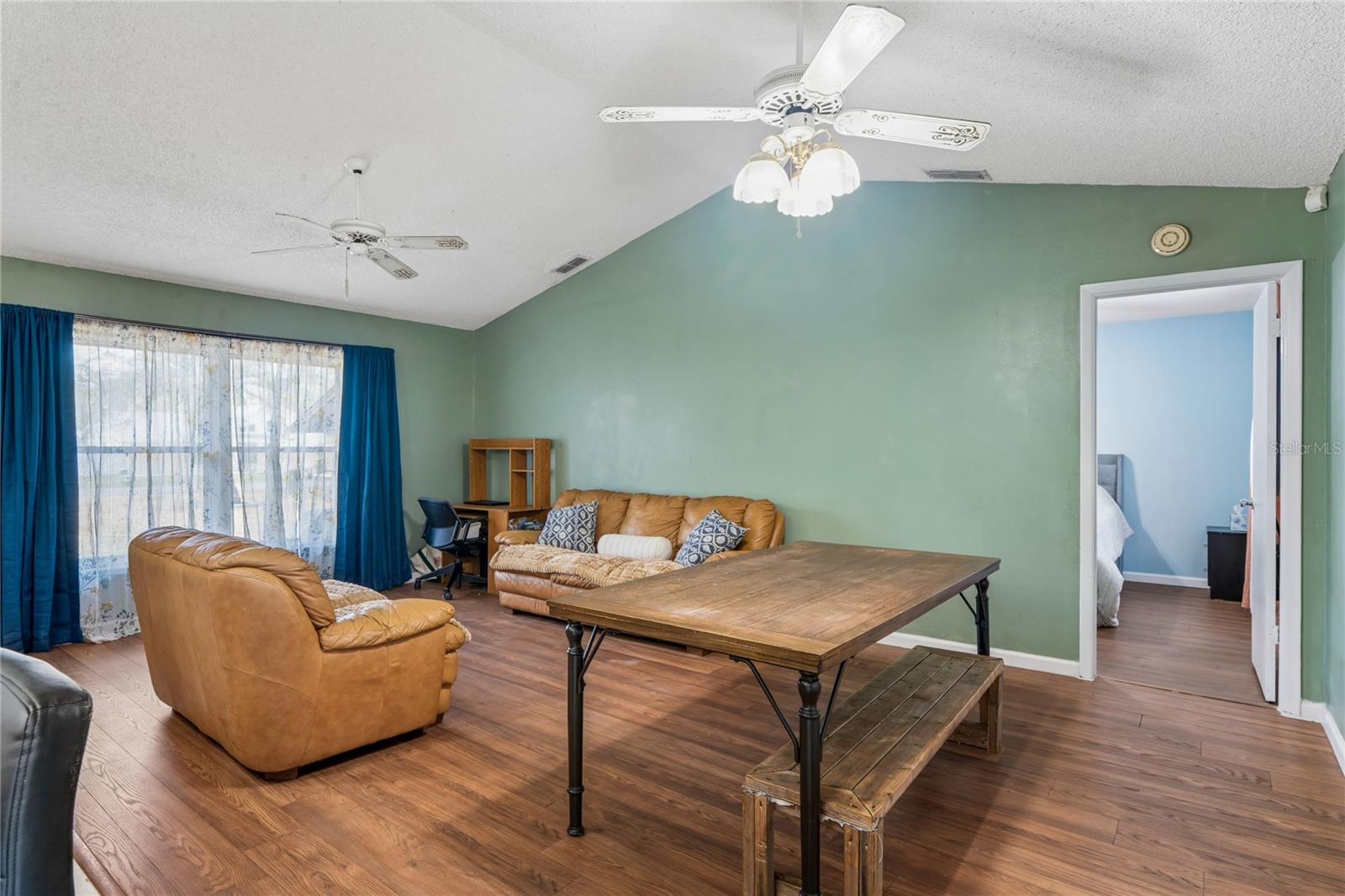 Image 19 of 47 For 7376 Philatelic Drive