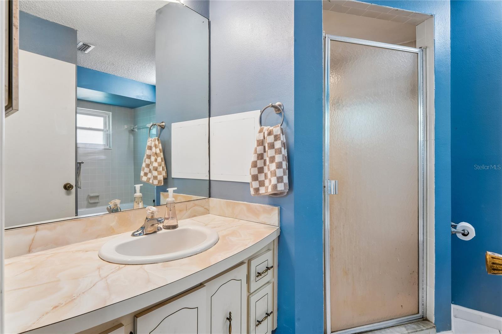 Image 26 of 47 For 7376 Philatelic Drive