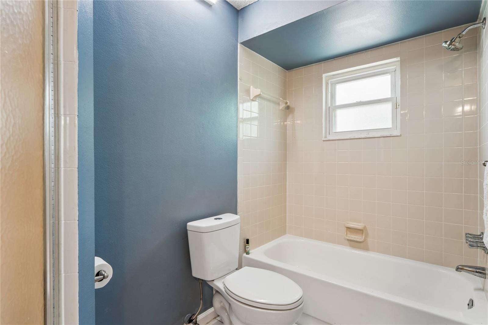 Image 27 of 47 For 7376 Philatelic Drive