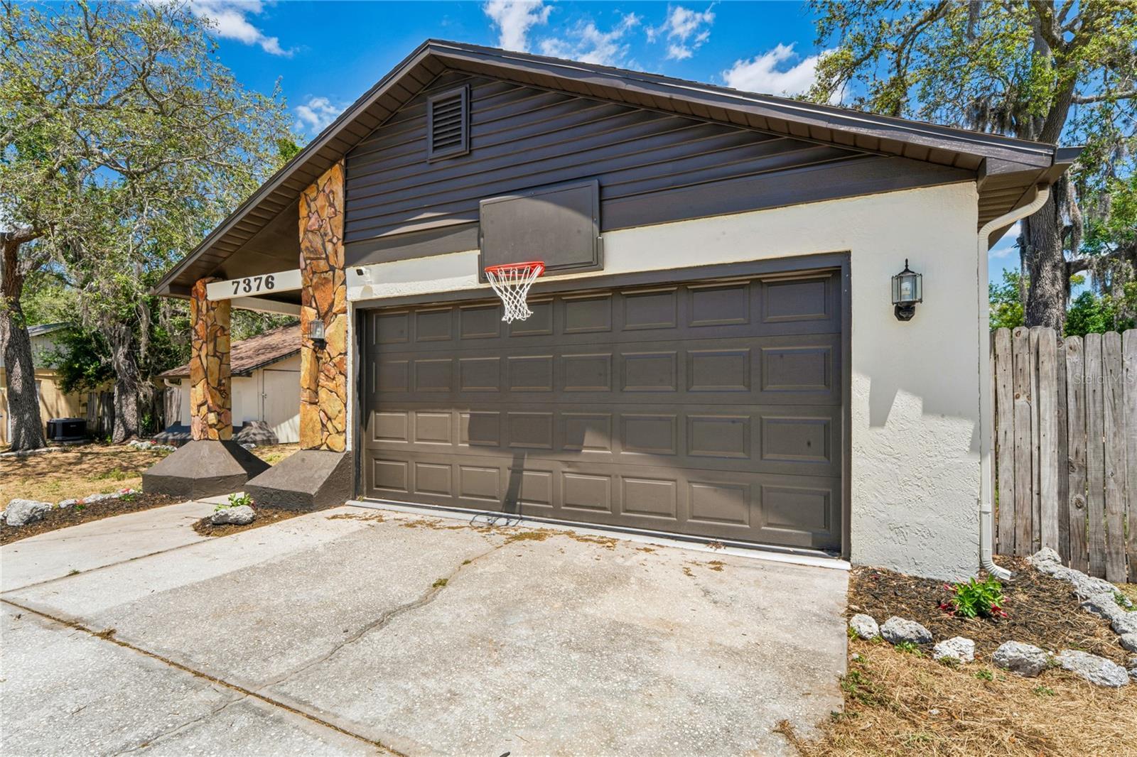 Image 5 of 47 For 7376 Philatelic Drive