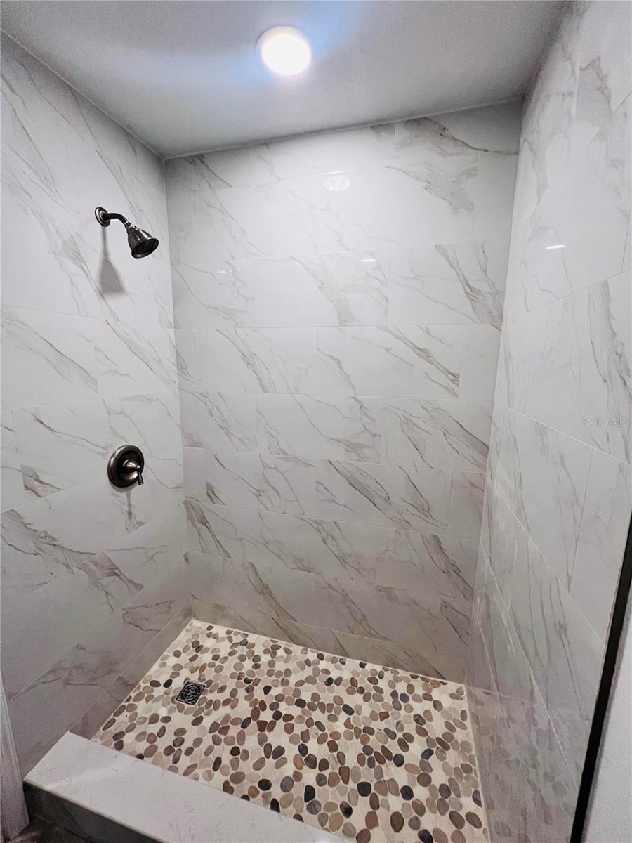 Image 8 of 10 For 5800 Virginia Avenue