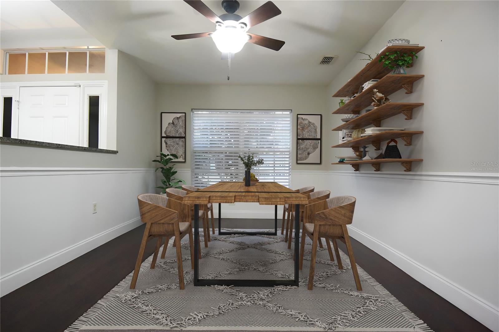 Image 5 of 40 For 12042 Linden Drive