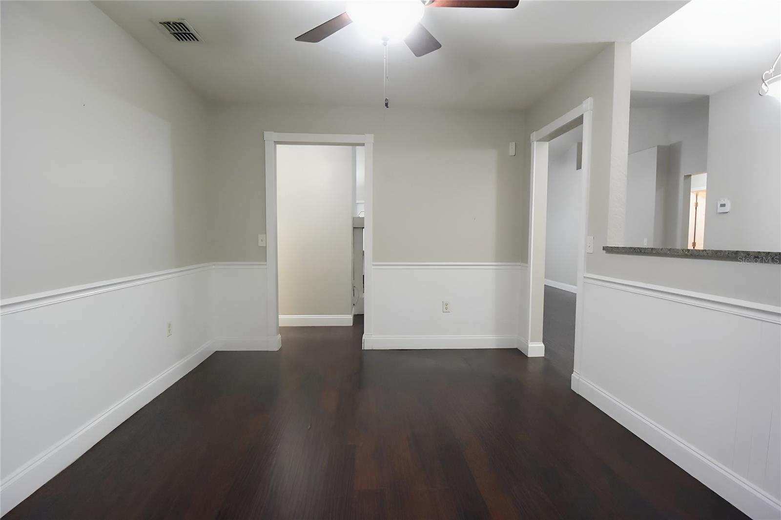 Image 8 of 40 For 12042 Linden Drive