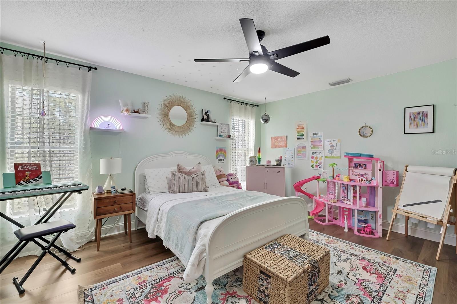 Image 14 of 25 For 14154 Trollman Street