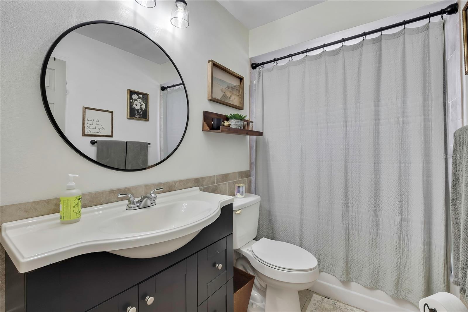 Image 17 of 25 For 14154 Trollman Street