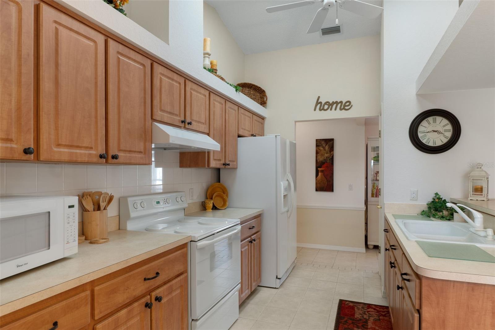 Image 14 of 44 For 6361 Indian Rock Court