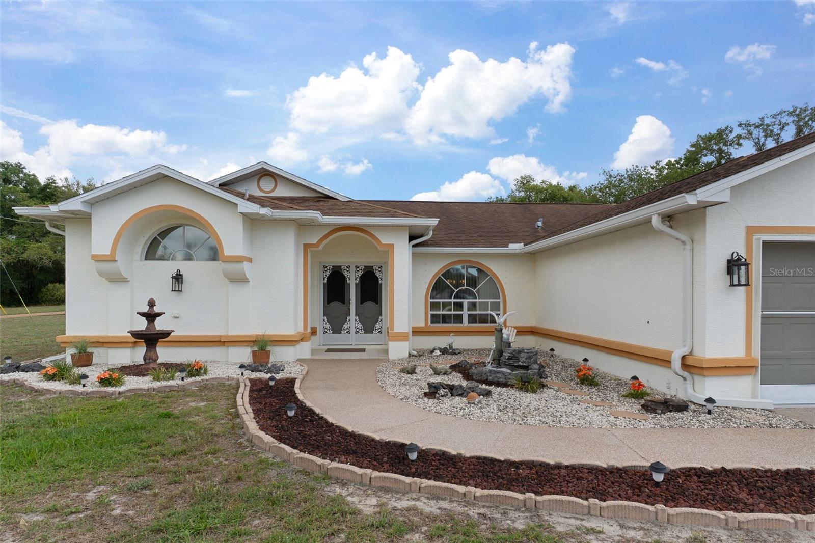 Image 3 of 44 For 6361 Indian Rock Court