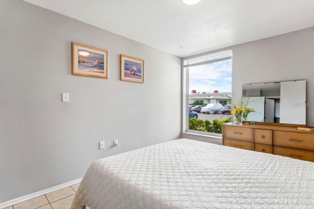 Image 17 of 54 For 4363 Tahitian Gardens Circle B