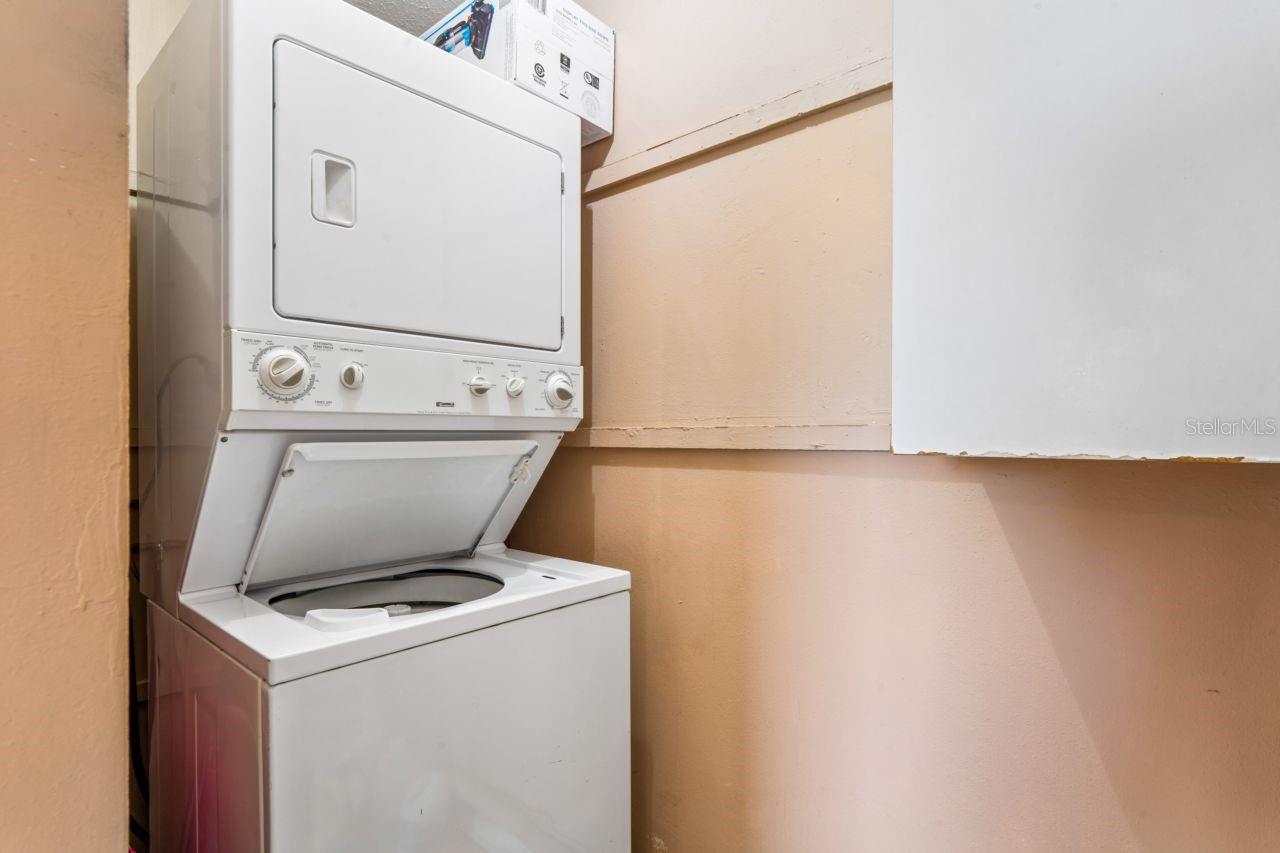 Image 19 of 54 For 4363 Tahitian Gardens Circle B