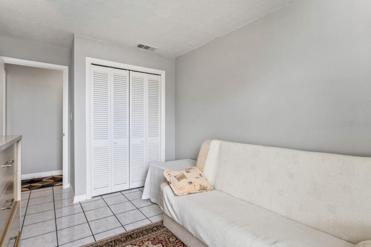 Image 24 of 54 For 4363 Tahitian Gardens Circle B