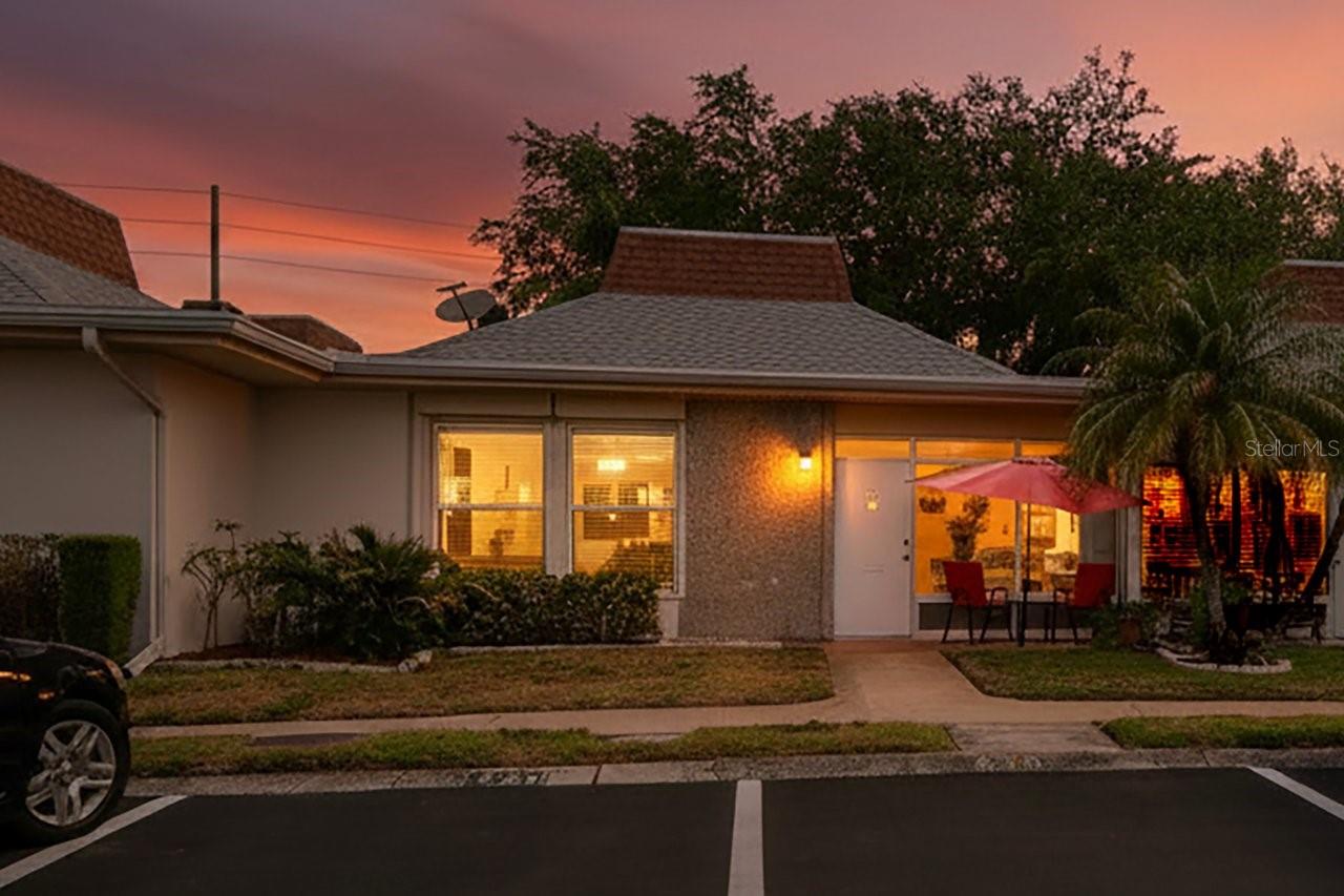 Image 3 of 54 For 4363 Tahitian Gardens Circle B