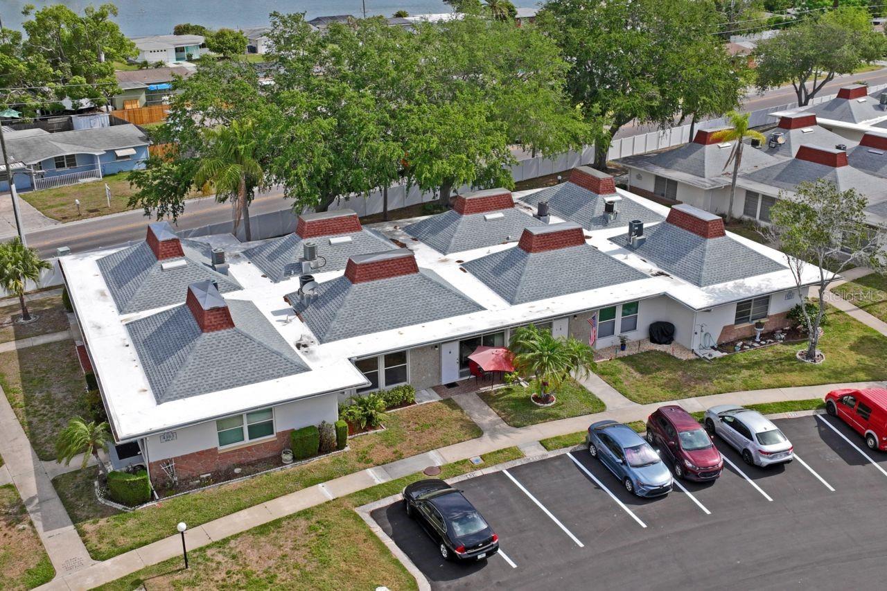 Image 32 of 54 For 4363 Tahitian Gardens Circle B