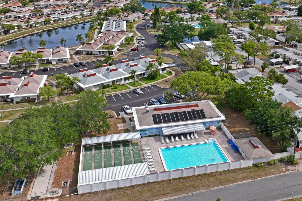 Image 37 of 54 For 4363 Tahitian Gardens Circle B