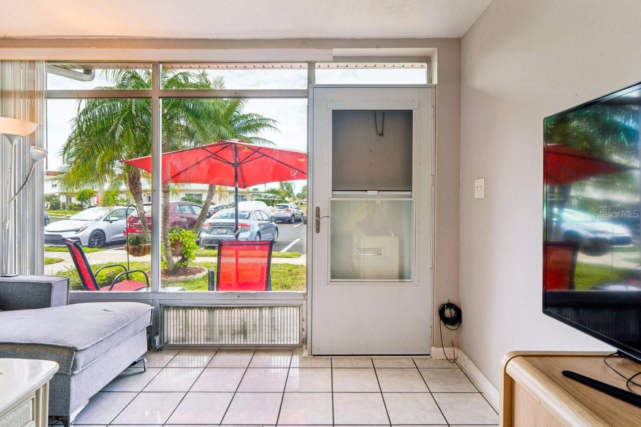 Image 5 of 54 For 4363 Tahitian Gardens Circle B