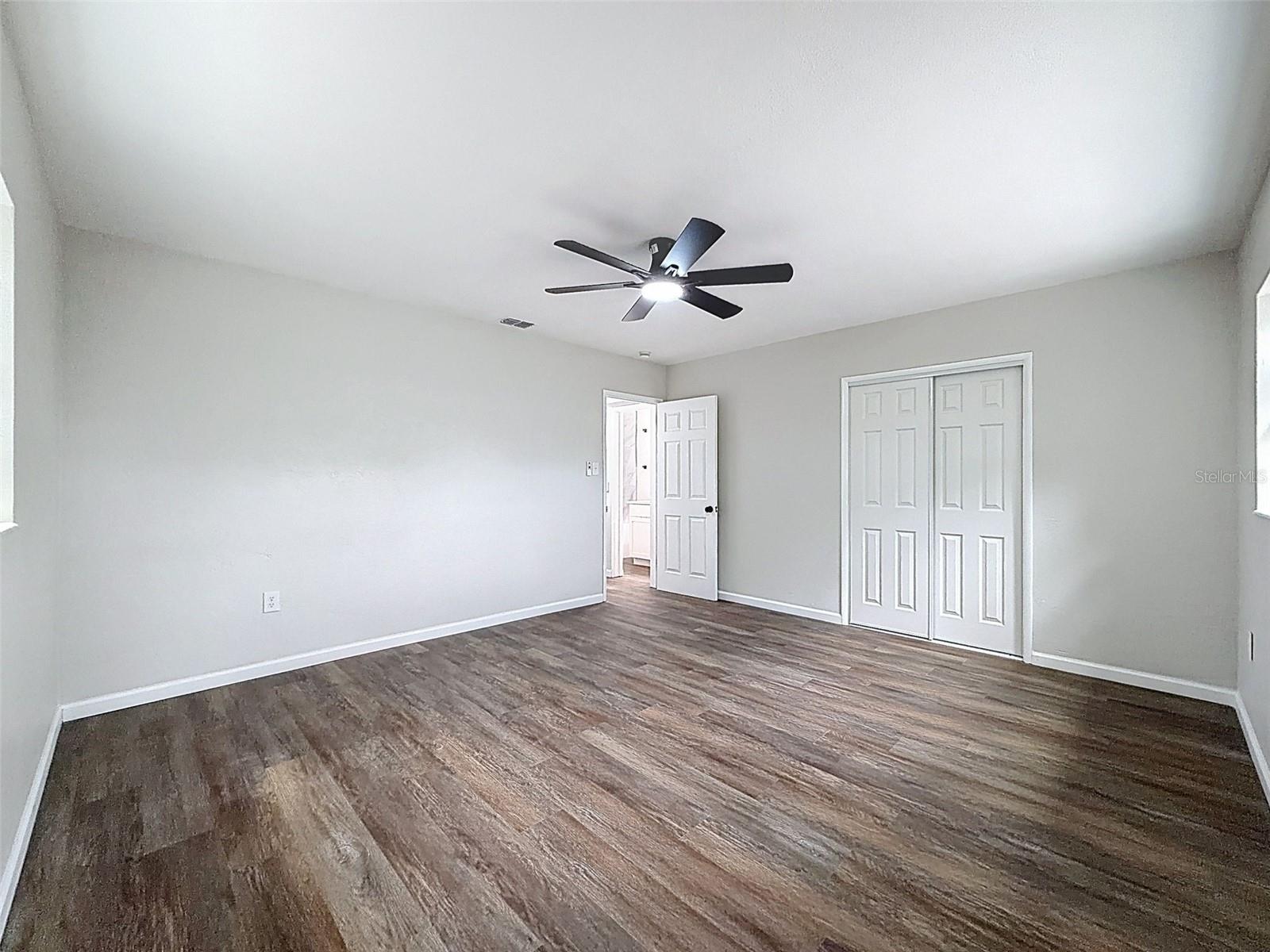 Image 24 of 28 For 7648 15th Avenue N