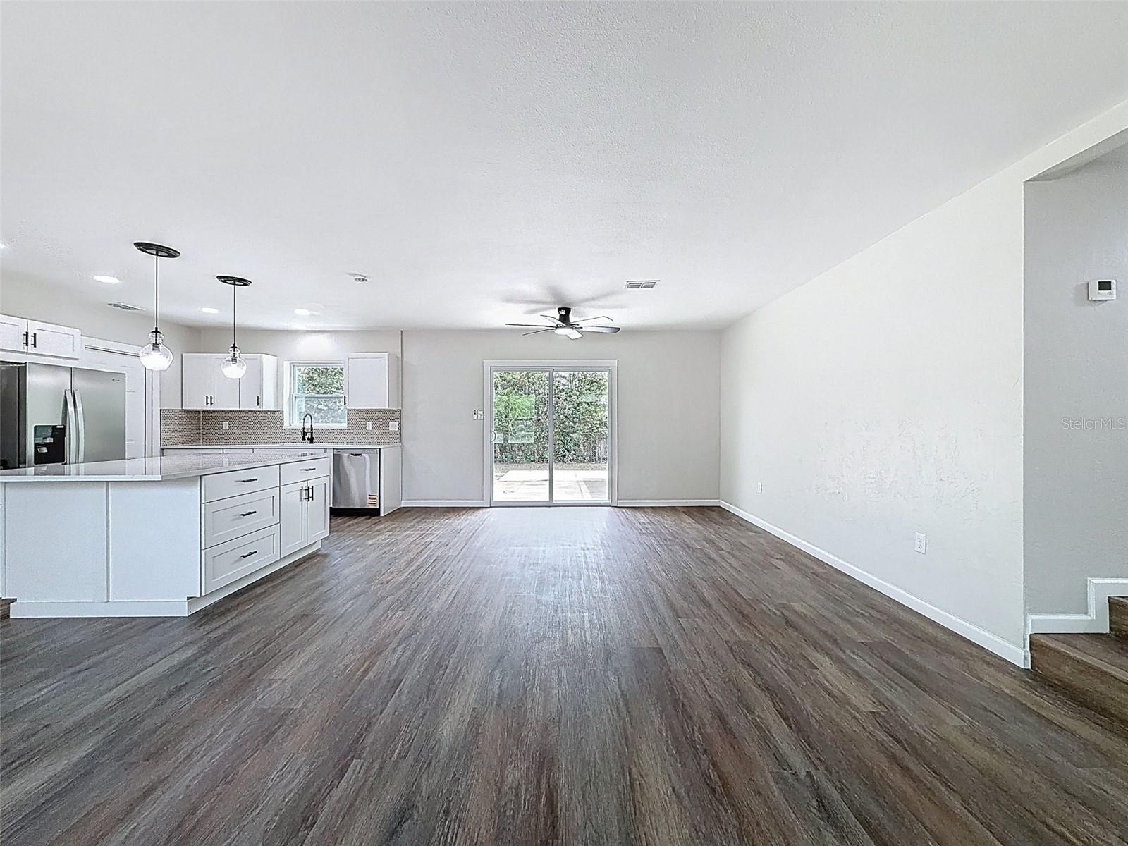 Image 6 of 28 For 7648 15th Avenue N