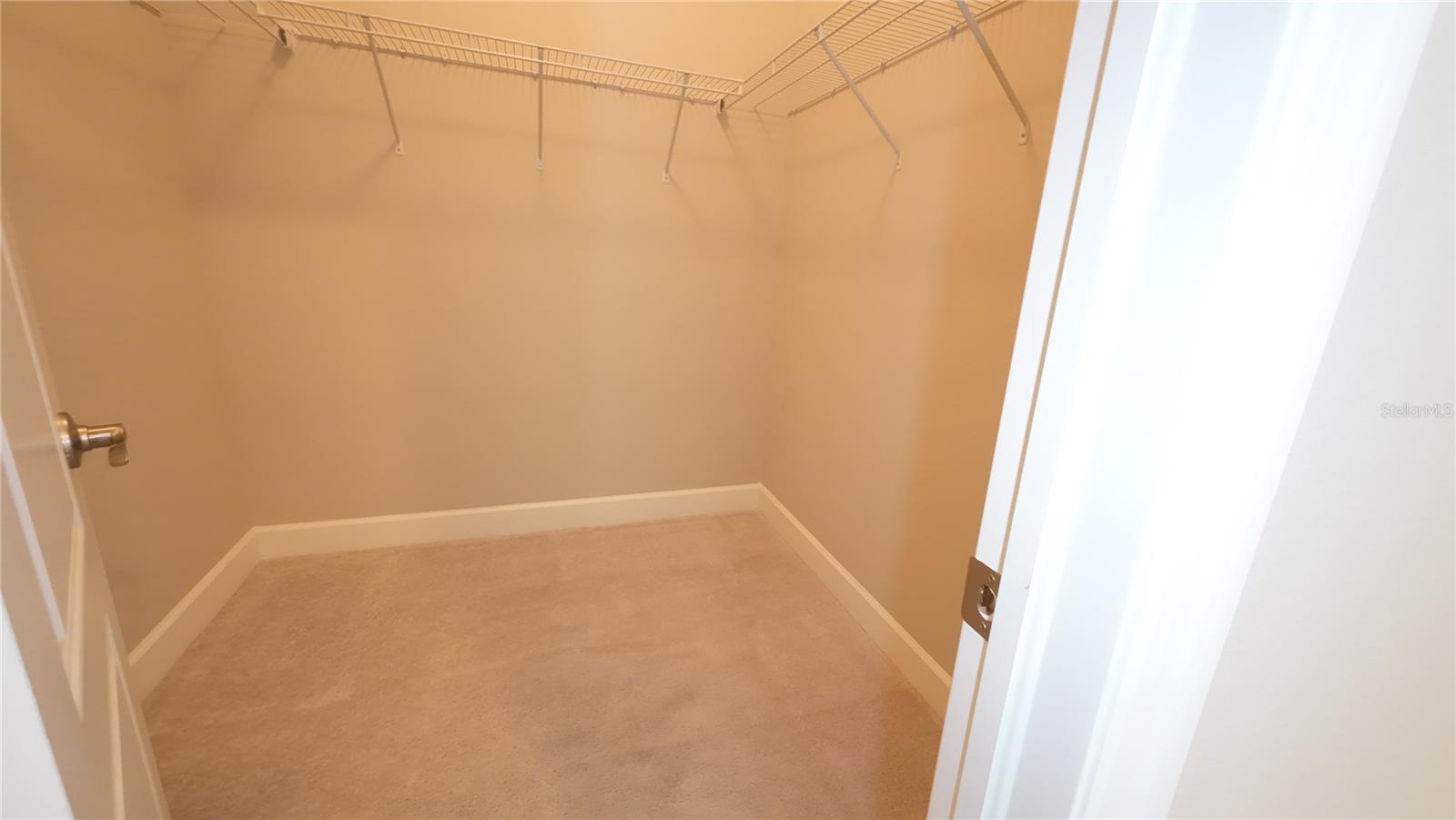 Image 25 of 63 For 2120 Southern Oaks Lane