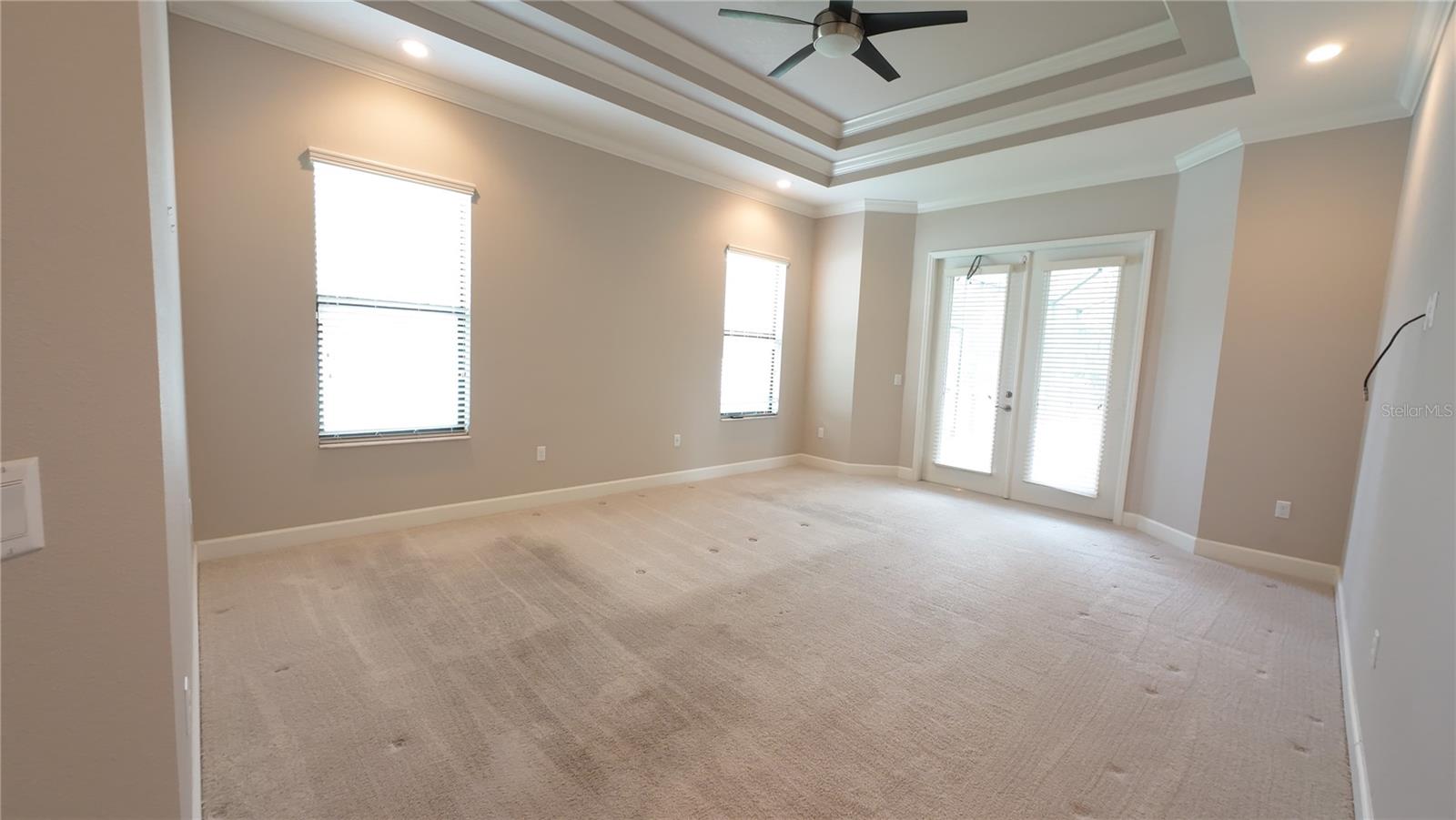 Image 36 of 63 For 2120 Southern Oaks Lane