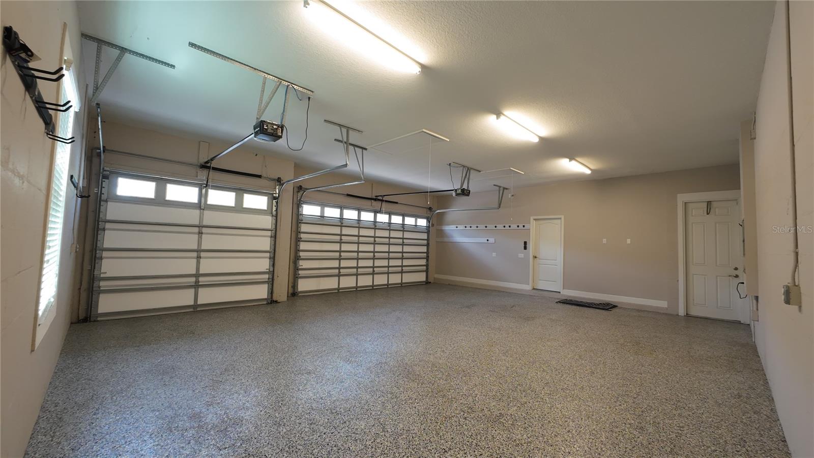 Image 51 of 63 For 2120 Southern Oaks Lane