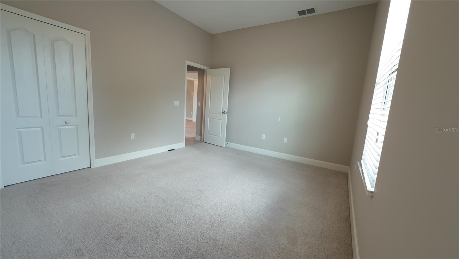 Image 7 of 63 For 2120 Southern Oaks Lane