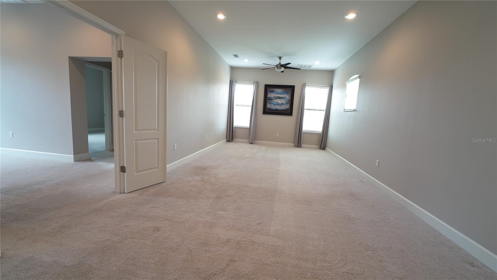 Image 8 of 63 For 2120 Southern Oaks Lane