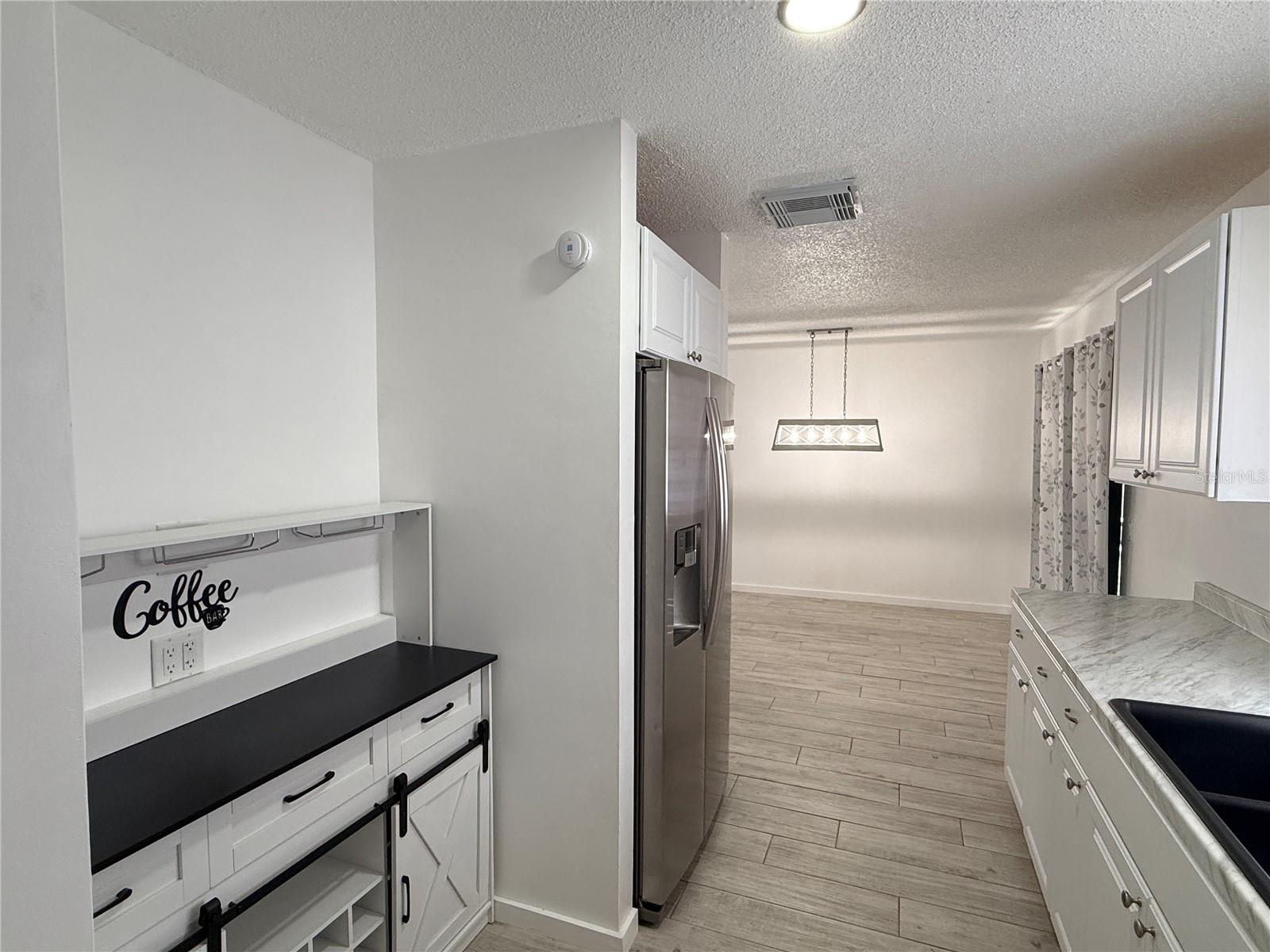 Image 10 of 21 For 13186 Thrush Street