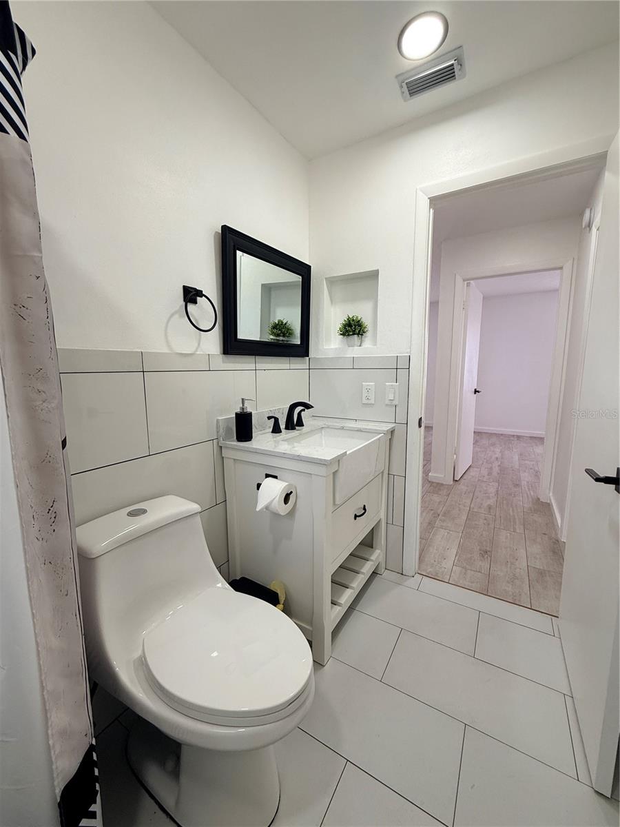 Image 16 of 21 For 13186 Thrush Street